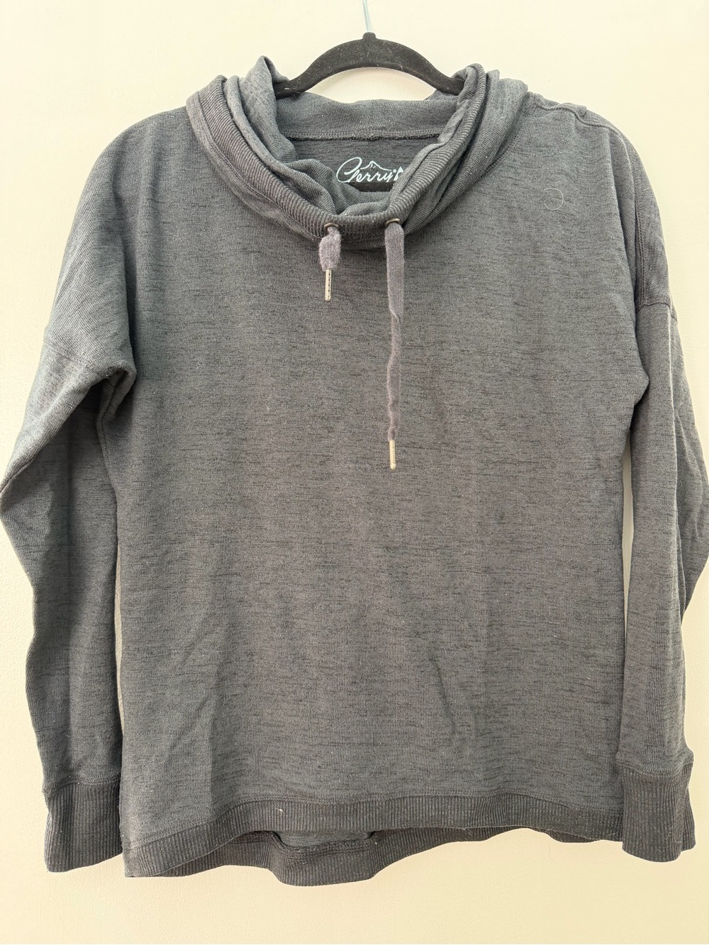 Perry Ellis Men's Charcoal Gray Crewneck Drawstring Sweater